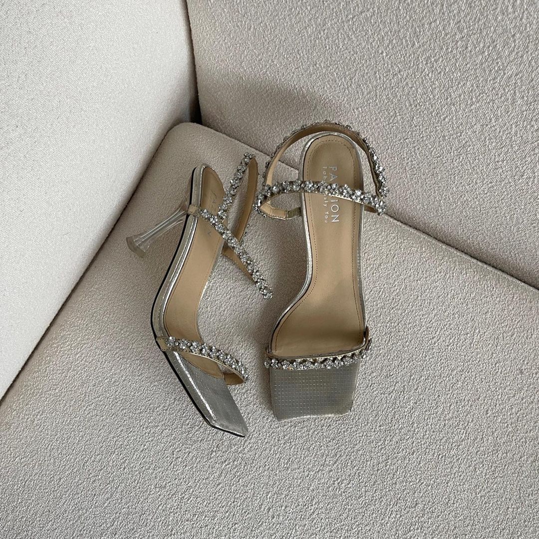 Wedding sandals discount for bride online