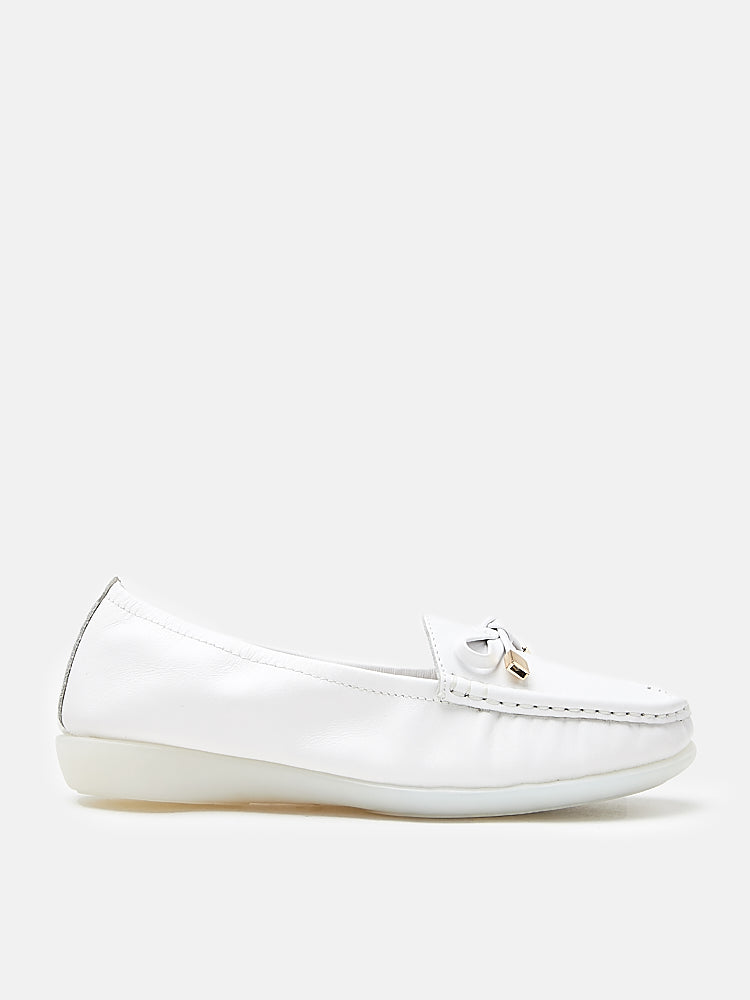 Bow Buckle Loafers