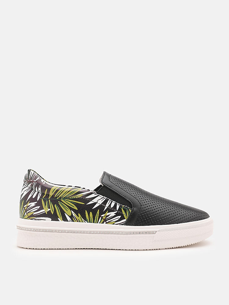 Slip-on Sneakers