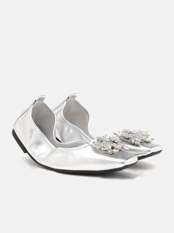 Everlee Crystal Embellished Buckle Foldable Ballerinas- Silver