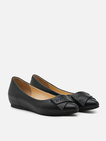 Stitched Cut-Out Ballerinas- Black