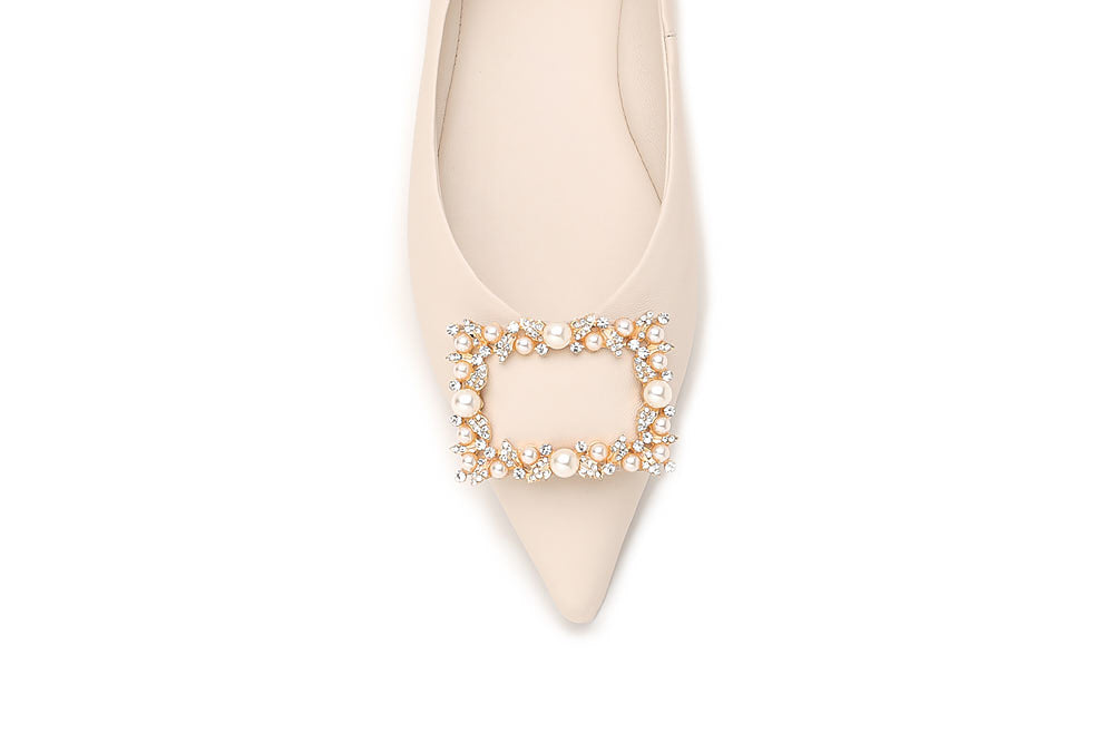 819-5 PEARL DIAMANTE EMBELLISHED POINTED TOE