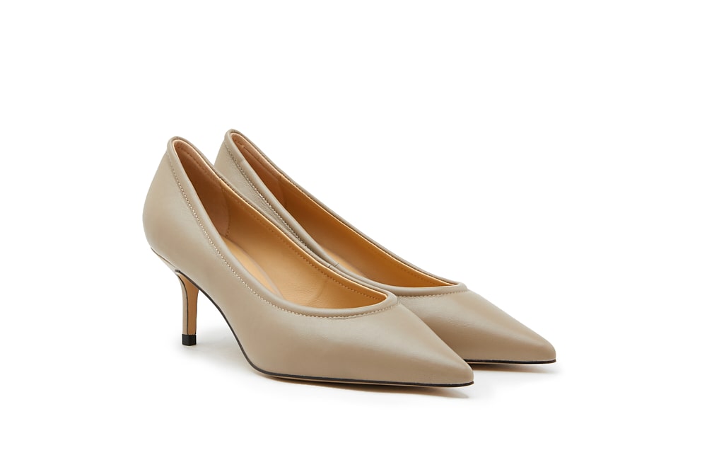 9823-20 KHAKI CLASSY SLEEK HIGH HEELS