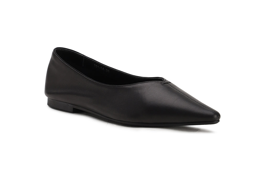 POINT TOE LEATHER FLATS