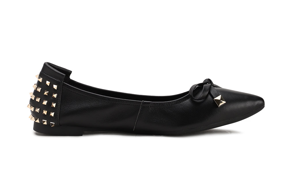 833-20 BLACK SPIKES EMBELLISHED LEATHER POINTY TOE FLATS